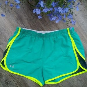 Under Armour active Short